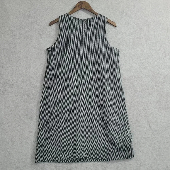 Ann Taylor Loft Chevron Black & White Sleeveless Midi Shift Dress LP 4CT - Picture 2 of 7
